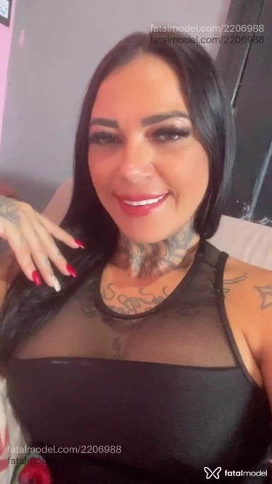 Acompanhante mulher morena (o) de olhos castanhos em Porto Alegre - Larissa