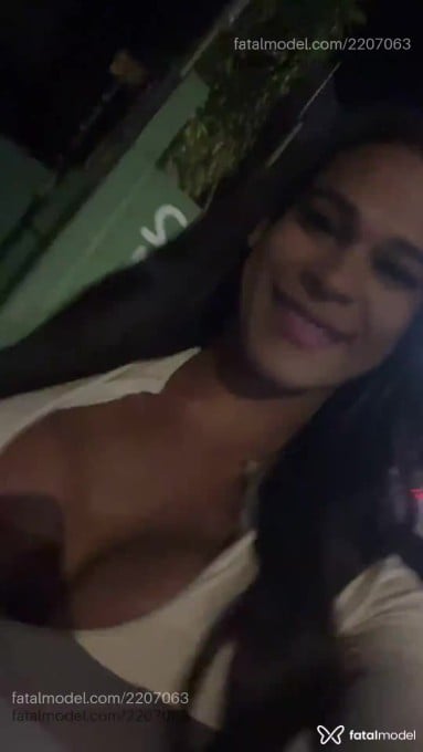Acompanhante mulher trans morena (o) de olhos castanhos em Divinópolis Acompanhante mulher trans morena (o) de olhos castanhos em Divinópolis - Amanda Guimarães