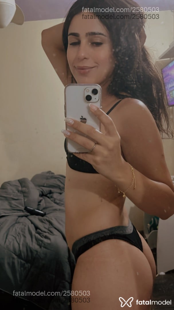 Acompanhante mulher trans morena (o) de olhos castanhos em Belo Horizonte - Anora