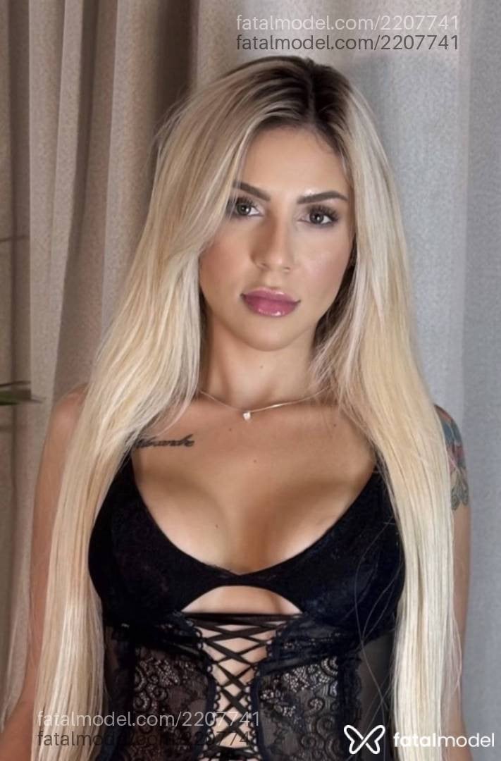 Acompanhante mulher loira (o) de olhos verdes - Priscilla Andrade