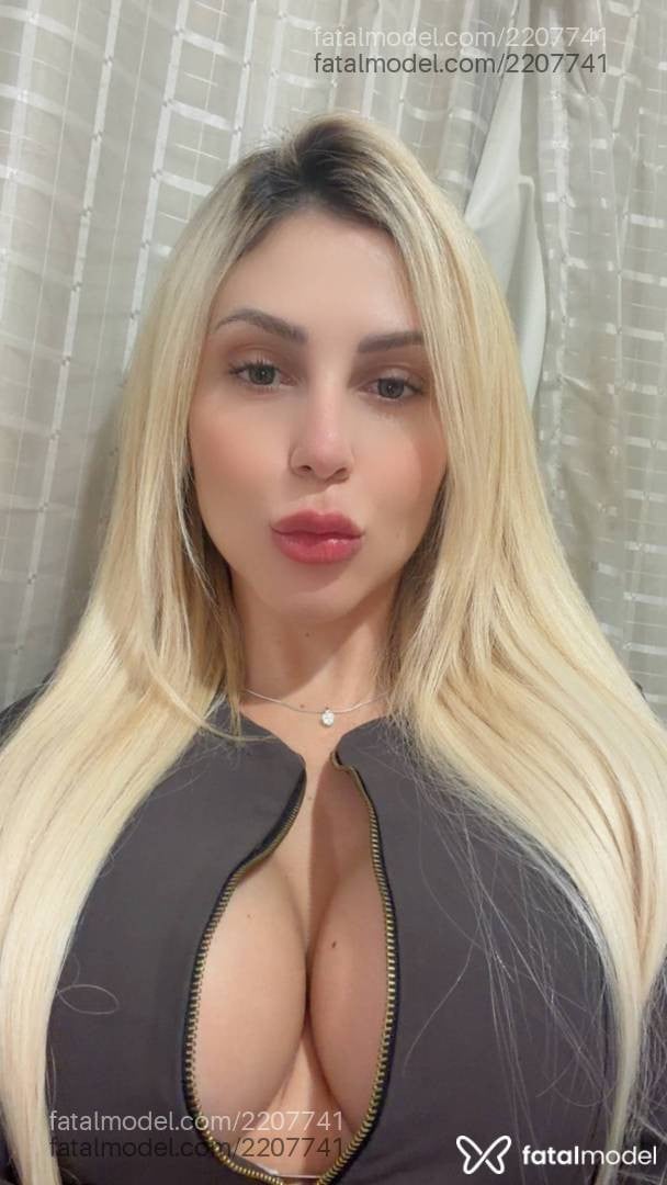 Acompanhante mulher loira (o) de olhos verdes em Bauru - Priscilla Andrade