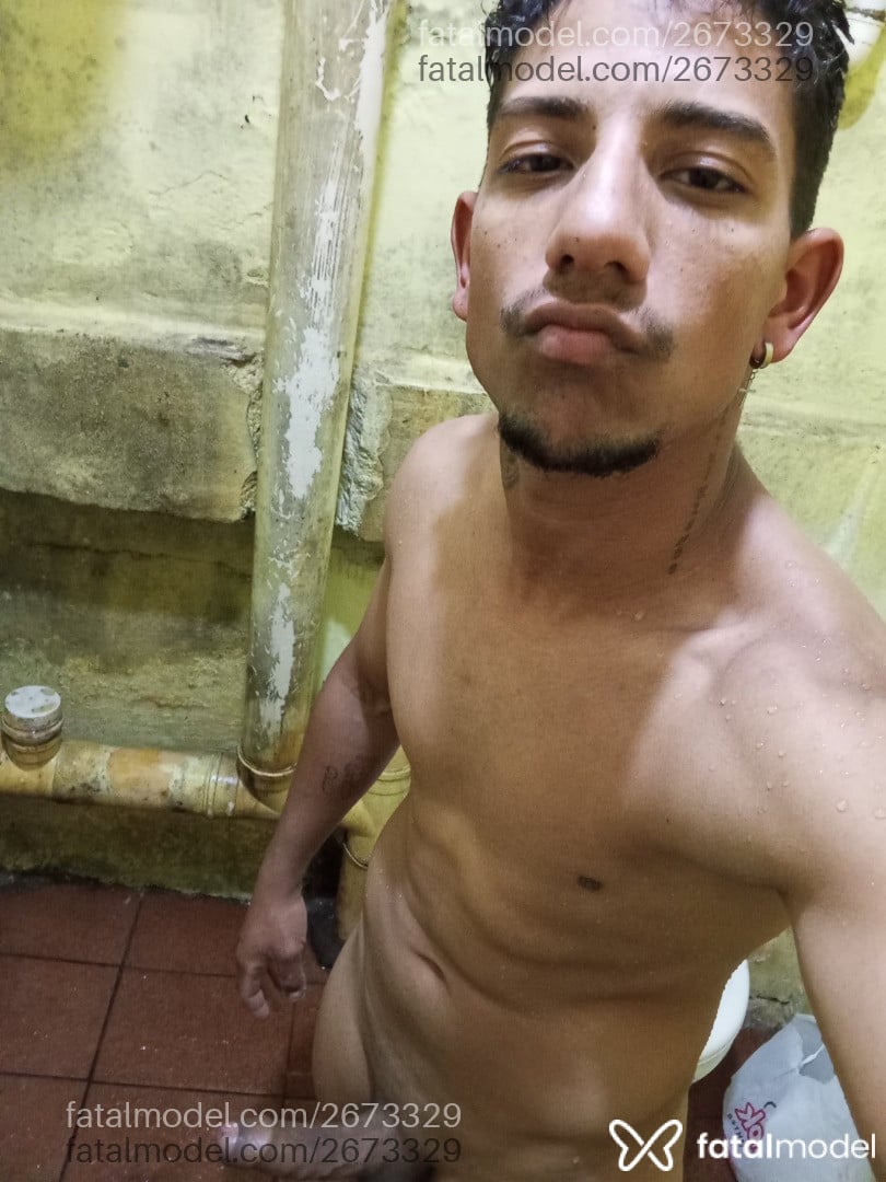 Acompanhante homem morena (o) de olhos castanhos em São Leopoldo - Tomzim