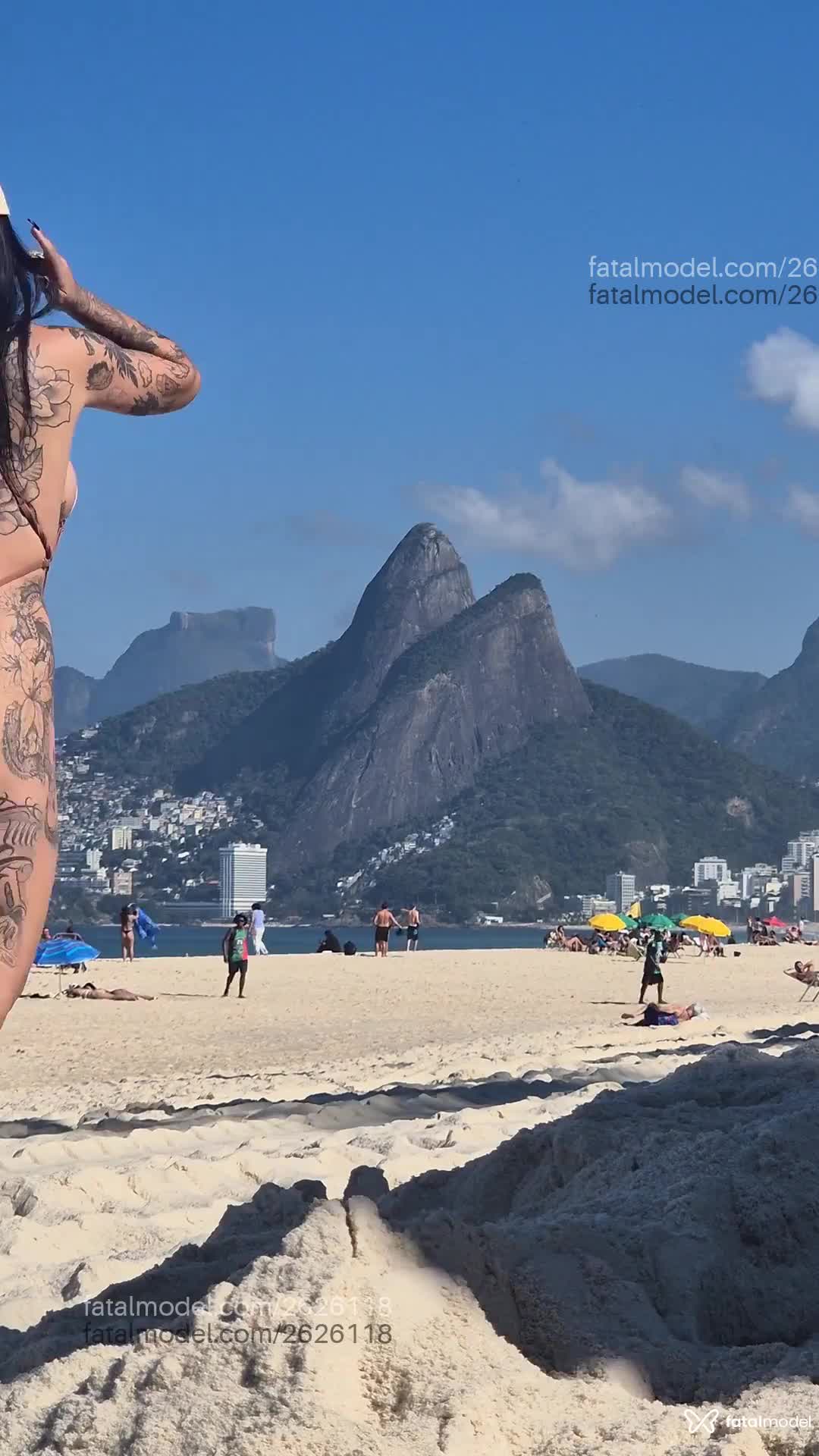 Acompanhante mulher morena (o) de olhos castanhos em Balneário Camboriú Acompanhante mulher morena (o) de olhos castanhos em Balneário Camboriú - Mia Fernandez