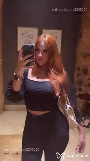 Acompanhante mulher ruiva (o) de olhos castanhos em Guarujá - Estrela