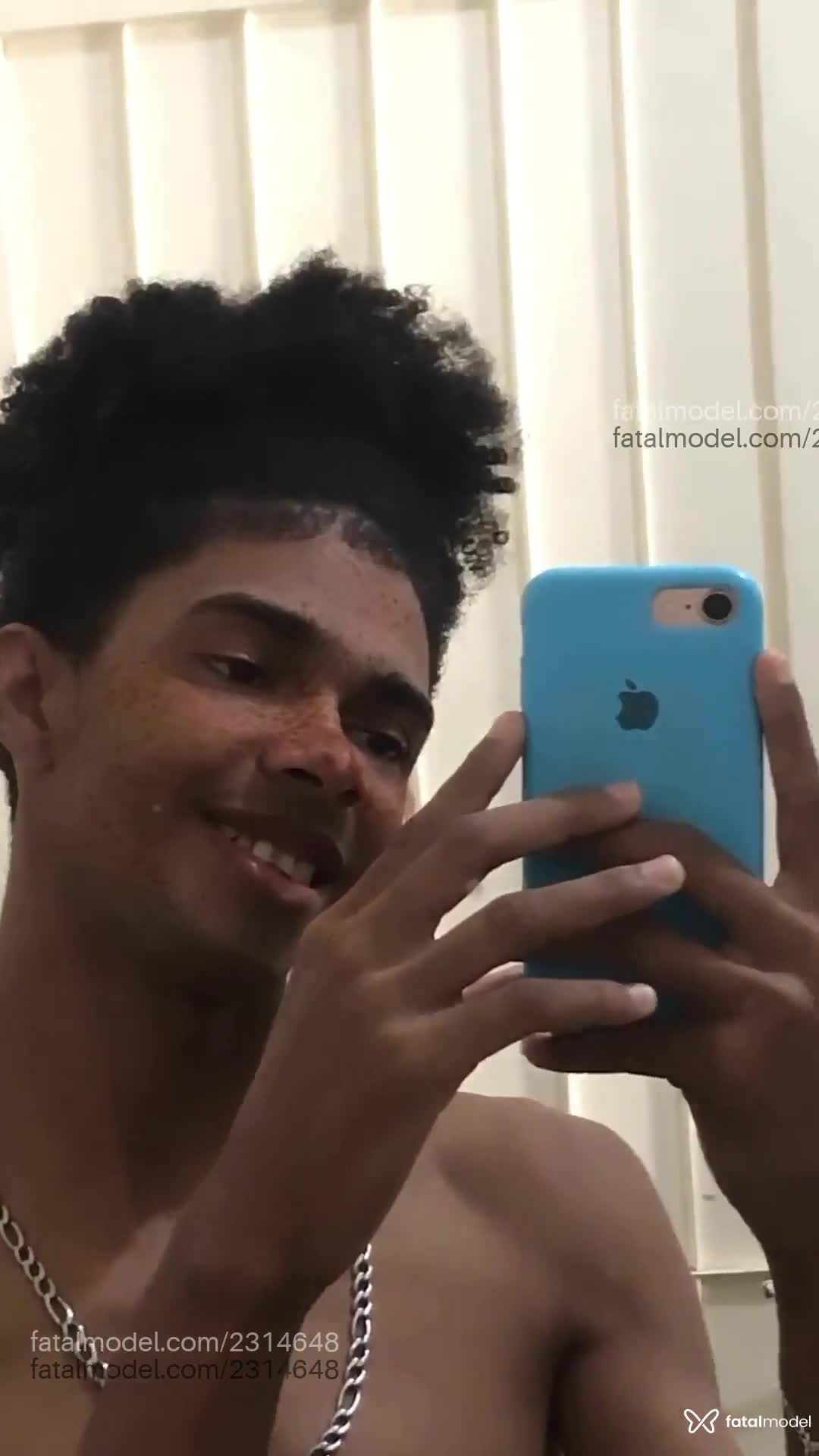 Acompanhante homem morena (o) de olhos pretos em Maragogi Acompanhante homem morena (o) de olhos pretos em Maragogi - Anjonegro