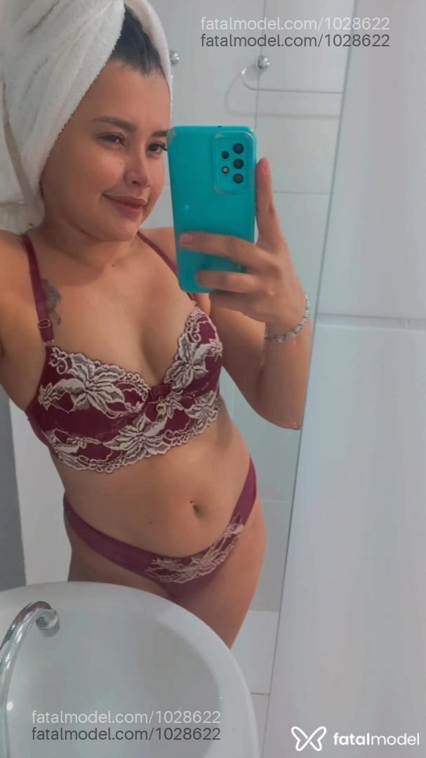 Acompanhante mulher com cabelo castanho de olhos pretos em Goiânia - Jessica