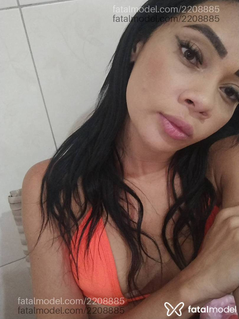 Acompanhante mulher morena (o) de olhos mel em Rio de Janeiro Acompanhante mulher morena (o) de olhos mel em Rio de Janeiro - Melissa