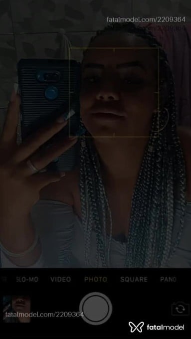 Acompanhante mulher com cabelo castanho de olhos castanhos em Araruama Acompanhante mulher com cabelo castanho de olhos castanhos em Araruama - Jhully Nunes