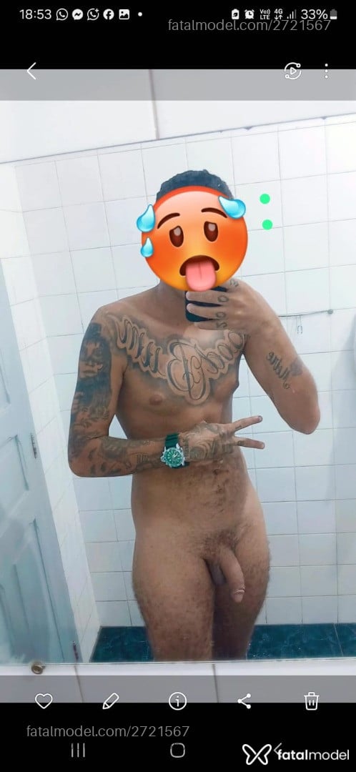 Acompanhante homem com cabelo castanho de olhos castanhos em São João Del Rei Acompanhante homem com cabelo castanho de olhos castanhos em São João Del Rei - Junin