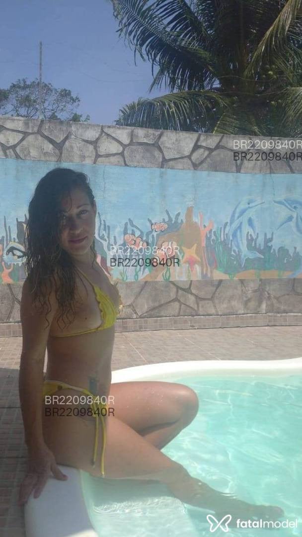 Acompanhante mulher loira (o) de olhos verdes em Rio de Janeiro - Denguinho