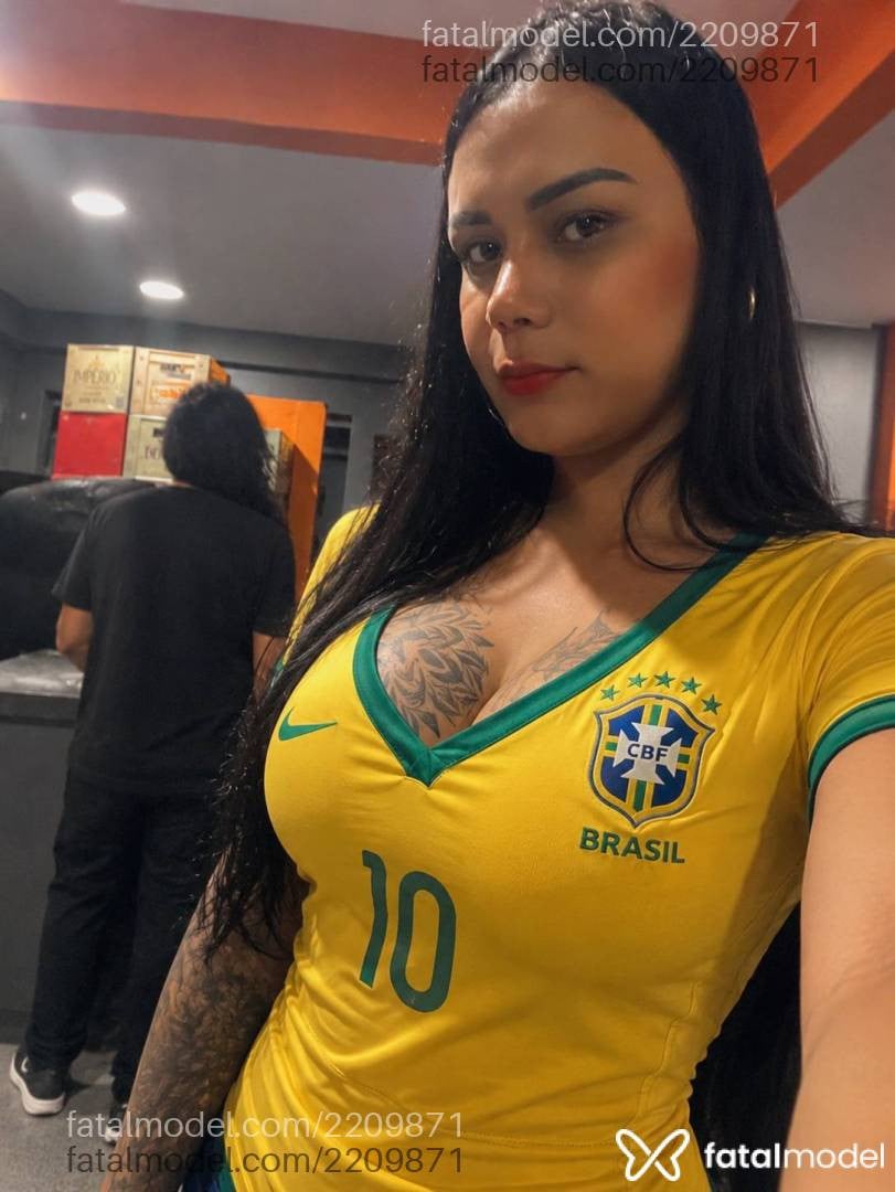 Acompanhante mulher trans morena (o) de olhos pretos em Eunápolis - Gabriella