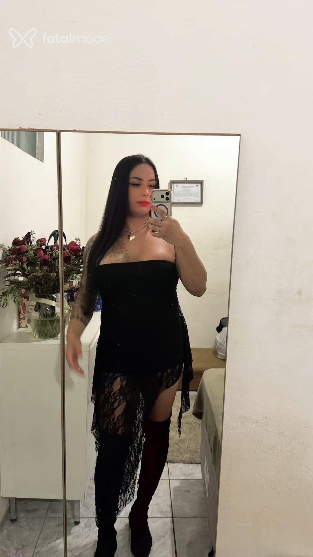 Acompanhante mulher trans morena (o) de olhos pretos em Porto Seguro Acompanhante mulher trans morena (o) de olhos pretos em Porto Seguro - Gabriella