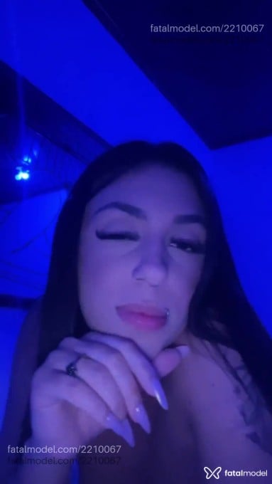 Acompanhante mulher morena (o) de olhos castanhos em Florianópolis - Nicole Munhoz