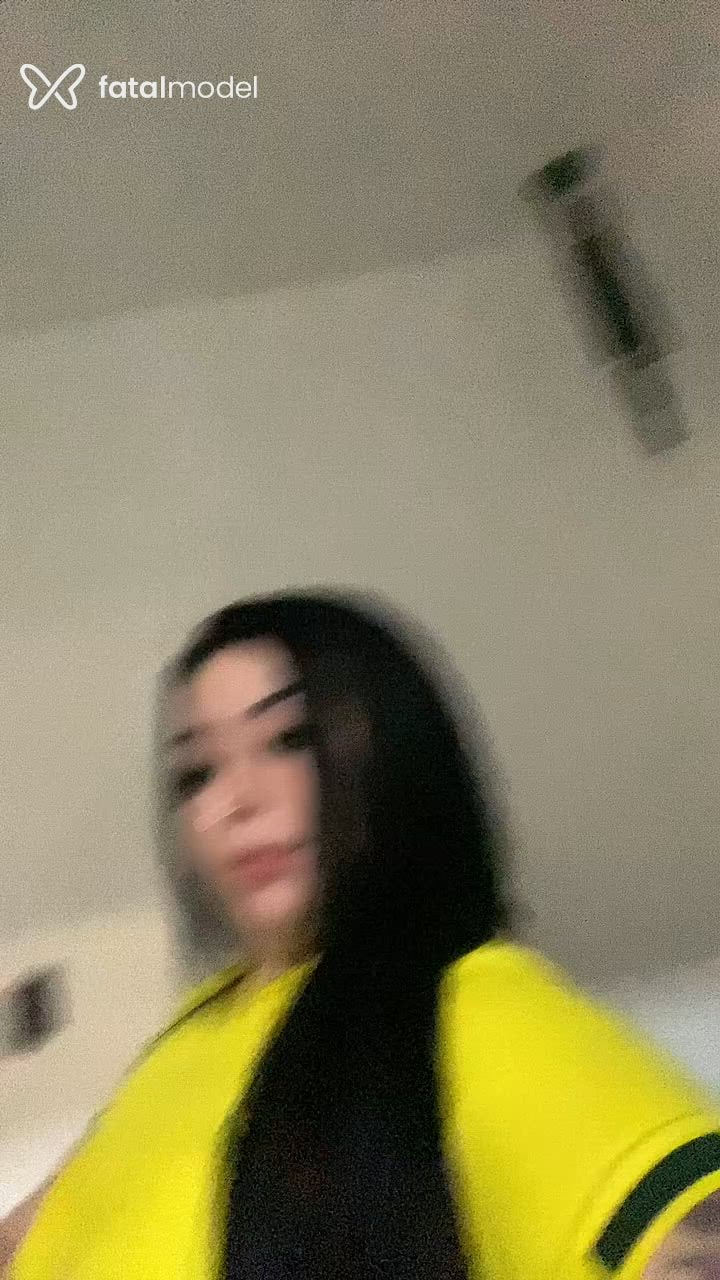 Acompanhante mulher morena (o) de olhos castanhos - Sarah