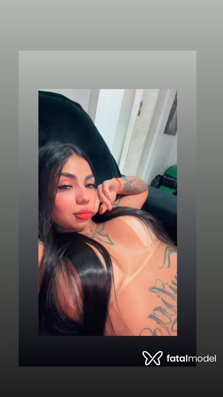 Acompanhante mulher com cabelo castanho de olhos castanhos - Angel