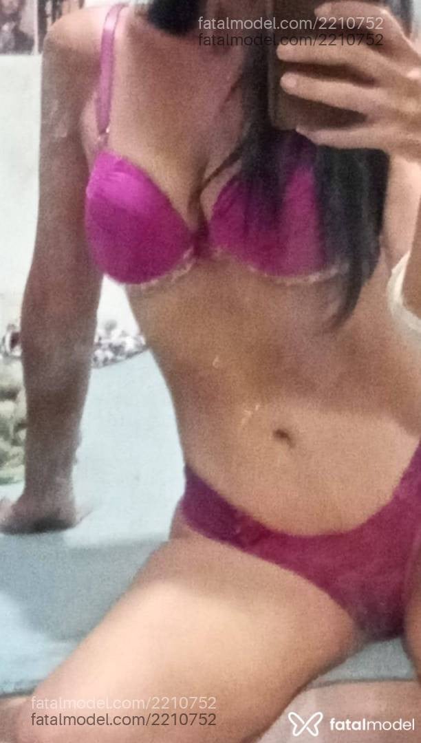 Acompanhante mulher morena (o) de olhos castanhos em Salvador - Gabriela