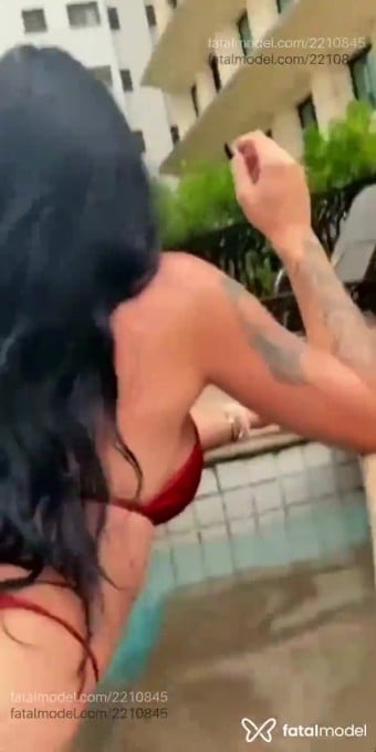 Acompanhante mulher trans morena (o) de olhos castanhos em Quirinópolis Acompanhante mulher trans morena (o) de olhos castanhos em Quirinópolis - Rebecca Ranalli