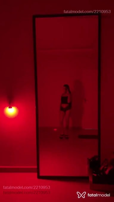 Acompanhante mulher morena (o) de olhos castanhos em São José - Jade Rhayra