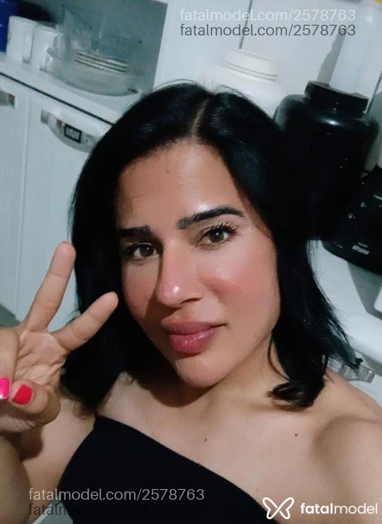 Acompanhante mulher trans morena (o) de olhos castanhos em Goiânia - Erica Monique
