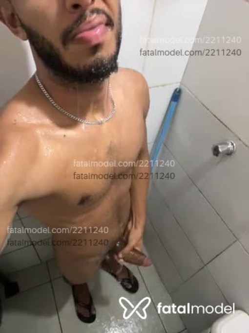 Acompanhante homem morena (o) de olhos pretos em Virtual Acompanhante homem morena (o) de olhos pretos em Virtual - Vitor Hal