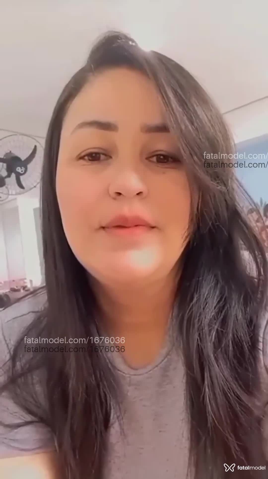 Acompanhante mulher com cabelo castanho de olhos mel em São Paulo - Bella Ana
