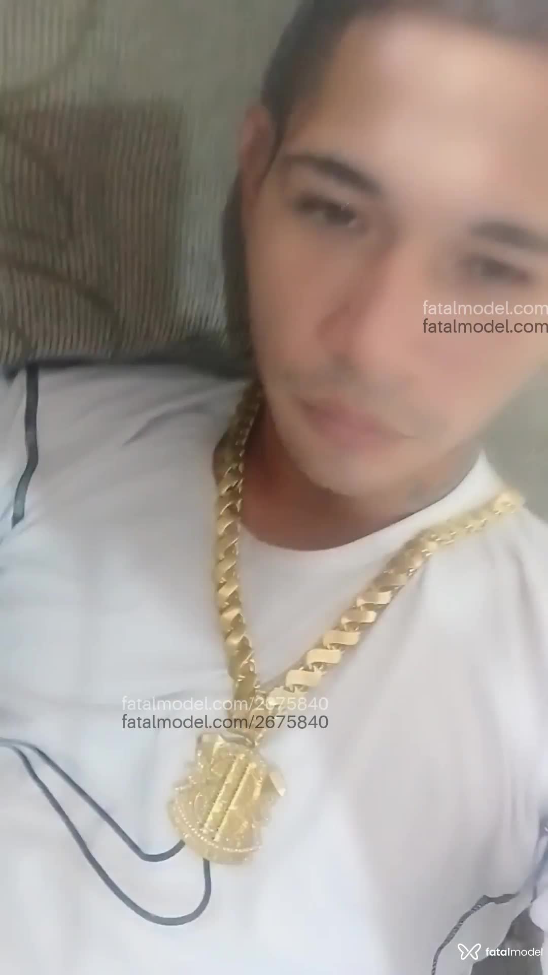 Acompanhante homem com cabelo castanho de olhos castanhos em Navegantes Acompanhante homem com cabelo castanho de olhos castanhos em Navegantes - Giovan