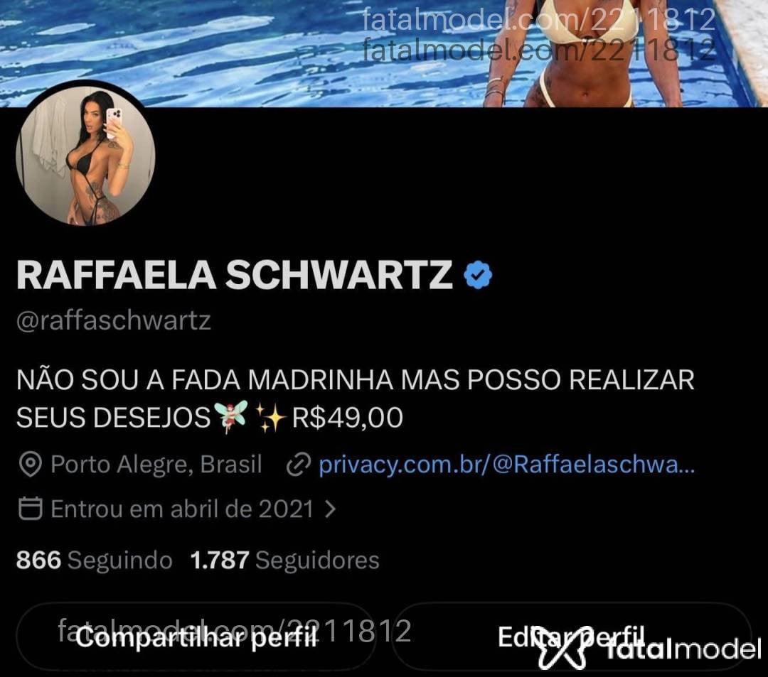 Acompanhante mulher trans morena (o) de olhos verdes em Curitiba Acompanhante mulher trans morena (o) de olhos verdes em Curitiba - Rafaela Schwartz