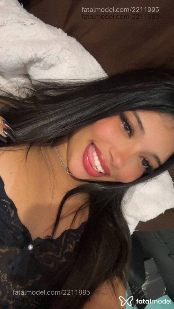 Acompanhante mulher morena (o) de olhos castanhos - Ana Clara