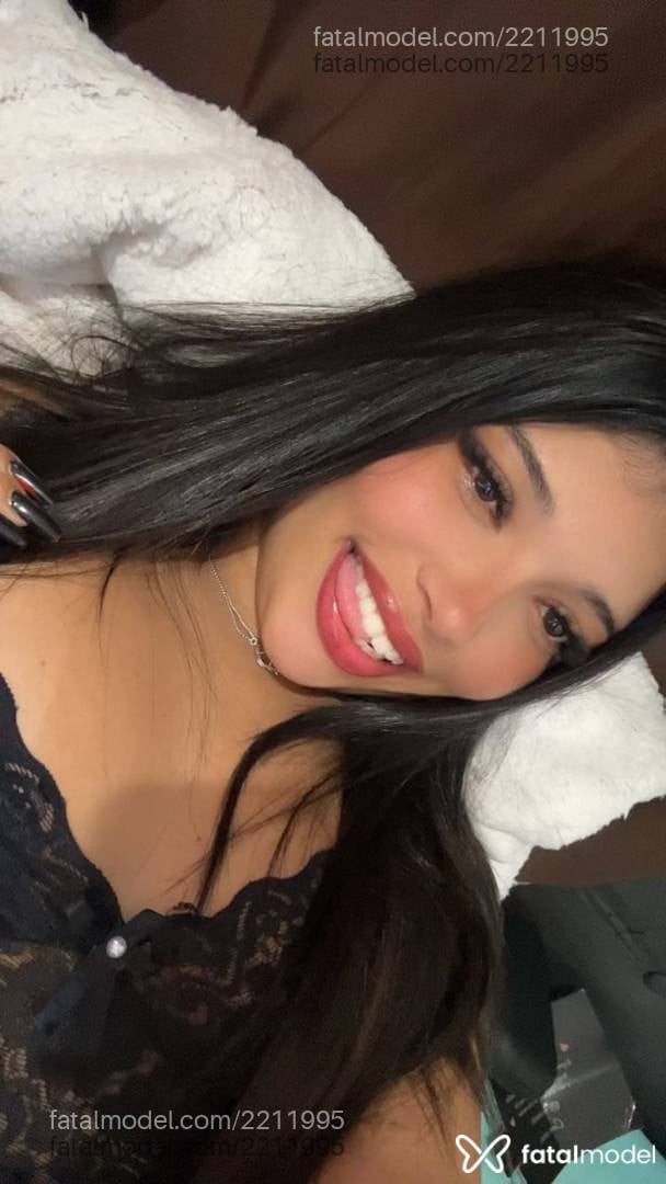 Acompanhante mulher morena (o) de olhos castanhos - Ana Clara