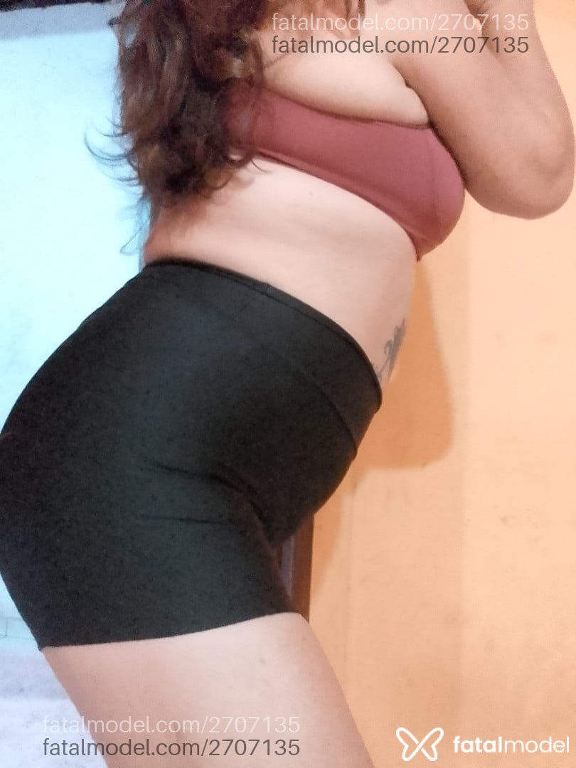 Acompanhante mulher loira (o) de olhos mel em Macaé - moranguinhogostosa