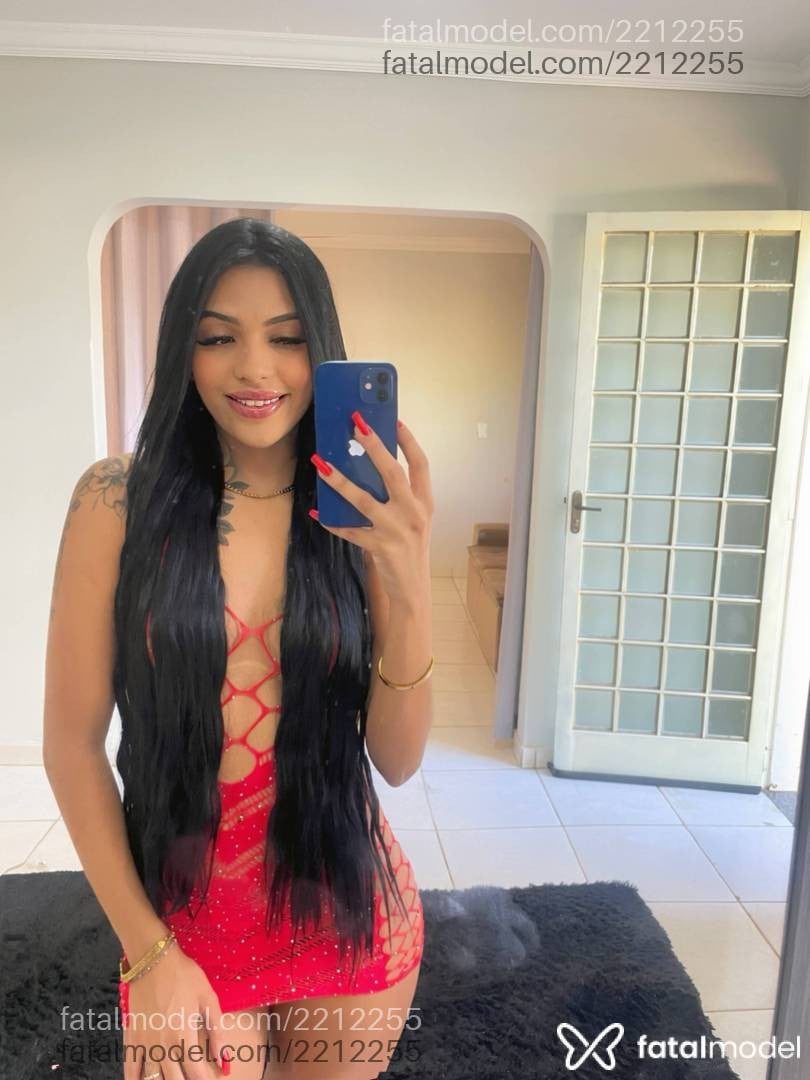 Acompanhante mulher morena (o) de olhos pretos em Uberlândia - Beatriz