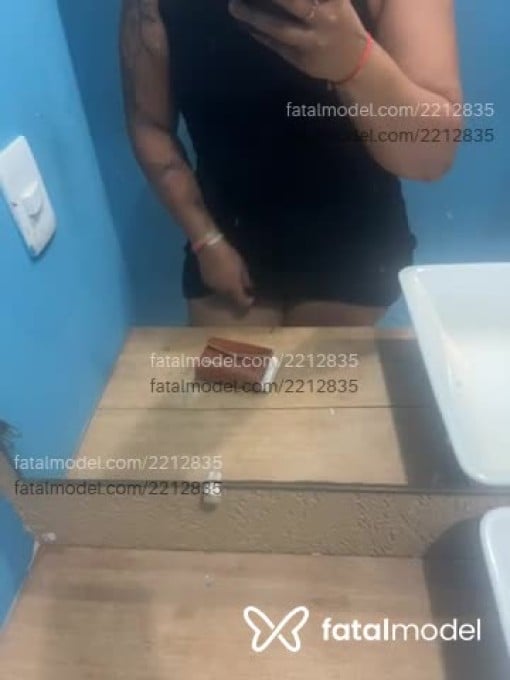 Acompanhante mulher morena (o) de olhos castanhos em Resende - Nycole