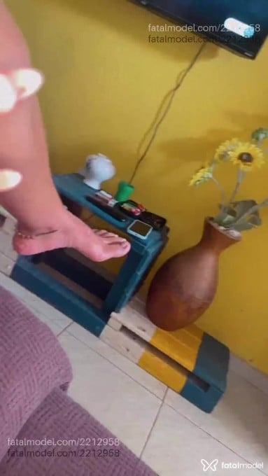 Acompanhante mulher loira (o) de olhos castanhos em Macaé - Lorena Ramos
