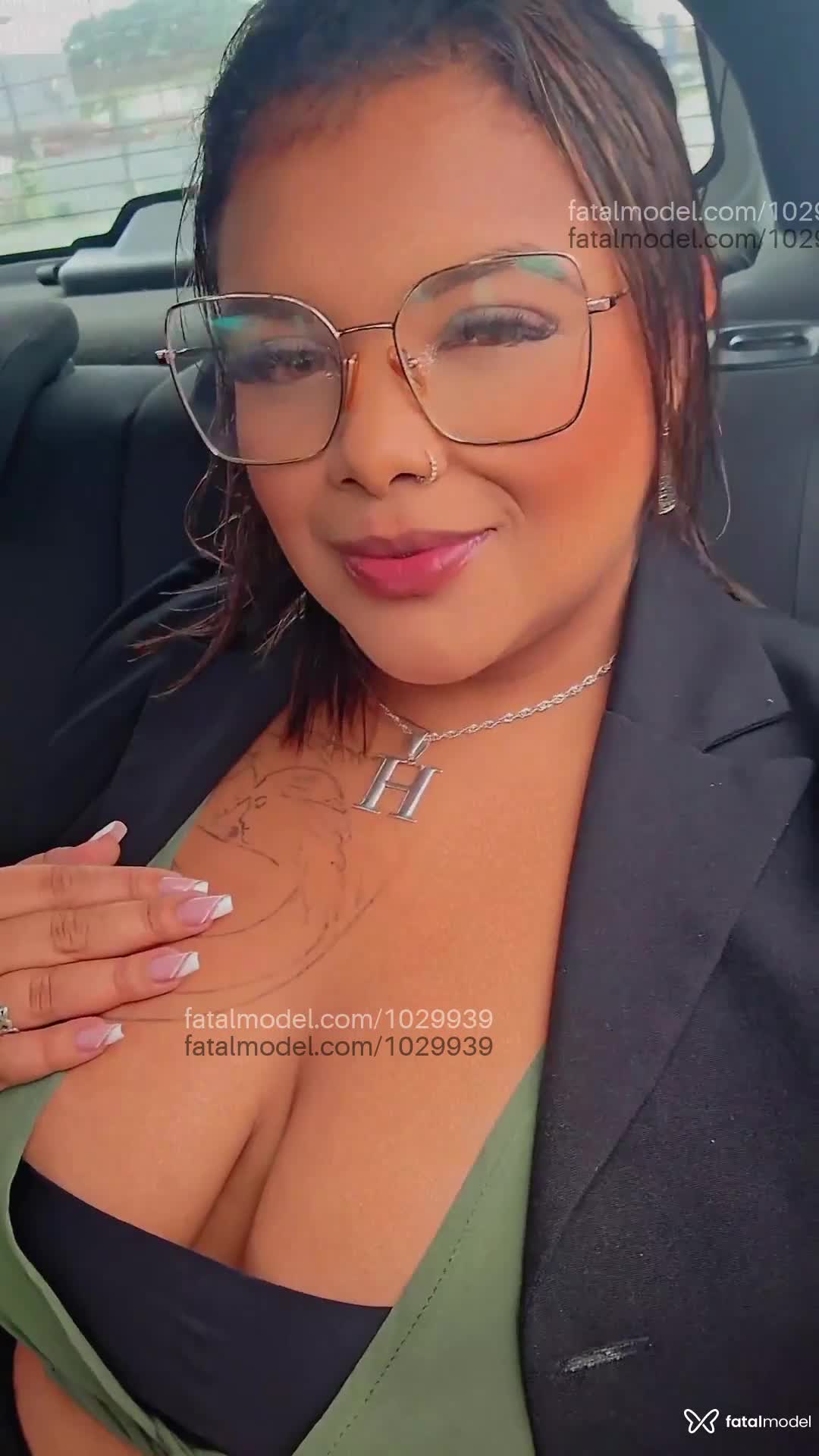 Acompanhante mulher morena (o) de olhos mel em Matinhos - Hemilli Magalhães