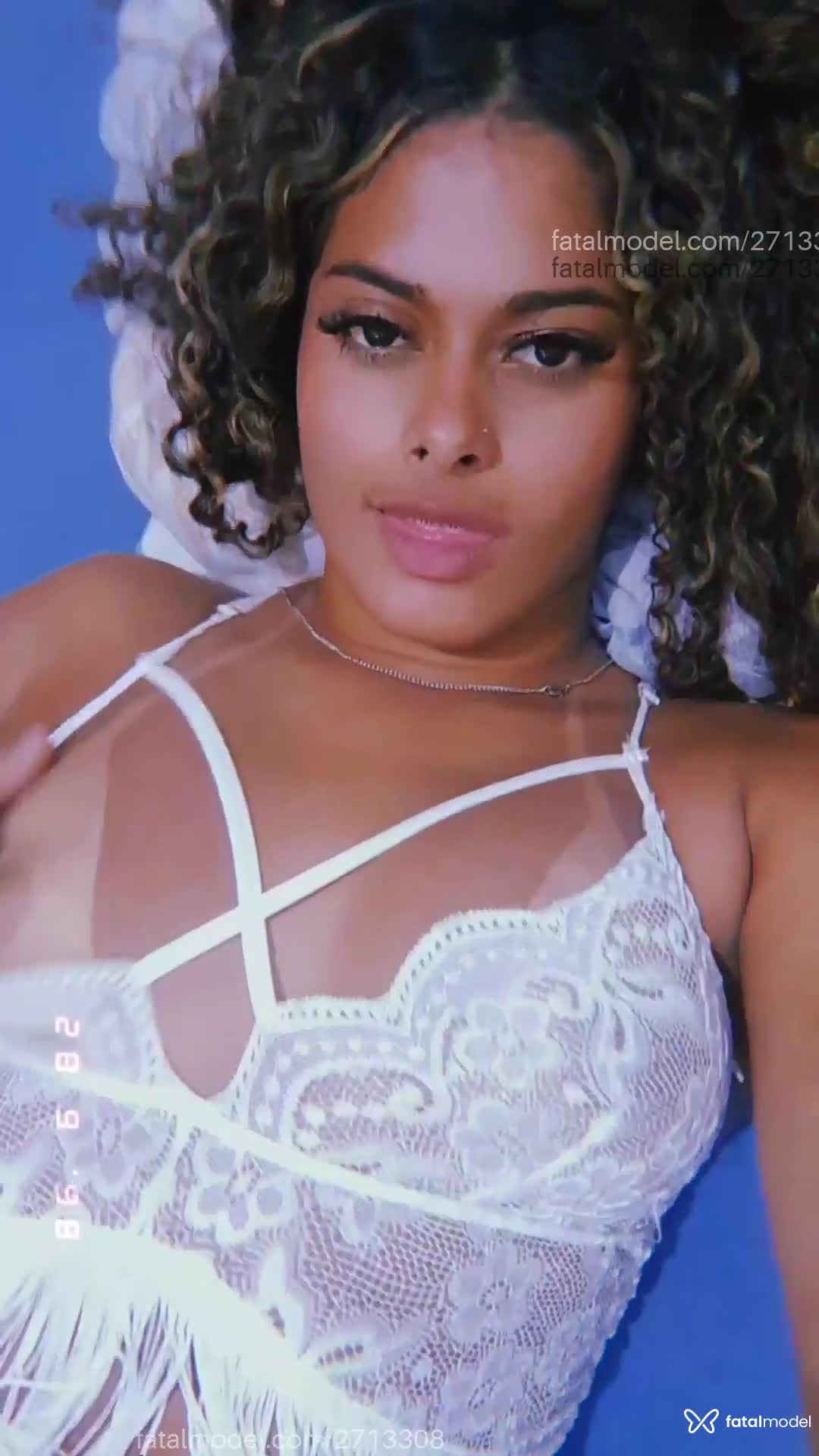 Acompanhante mulher morena (o) de olhos castanhos em São José dos Campos Acompanhante mulher morena (o) de olhos castanhos em São José dos Campos - Livia Barreto