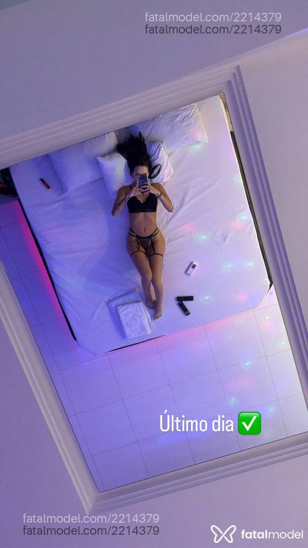 Acompanhante mulher morena (o) de olhos castanhos - Manu Carvalho