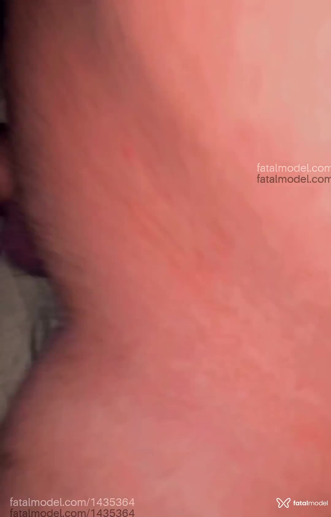 Acompanhante travesti morena (o) de olhos castanhos - Mirella Acompanhante travesti morena (o) de olhos castanhos - Mirella