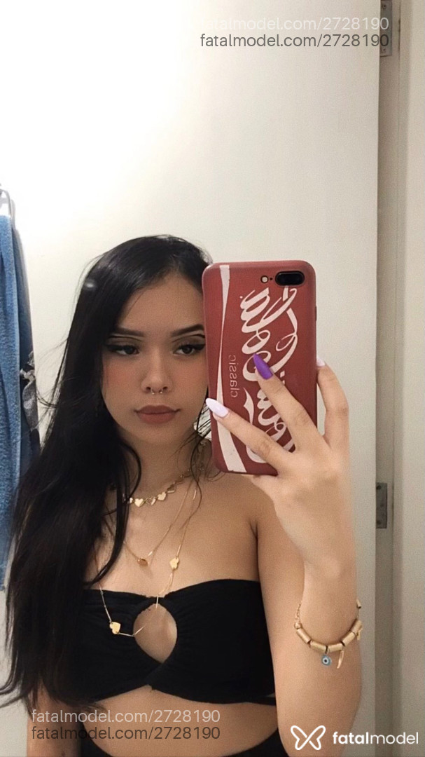 Acompanhante mulher morena (o) de olhos castanhos em Virtual - Mirela