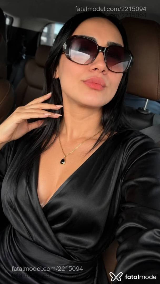 Acompanhante mulher morena (o) de olhos pretos em Goiânia - Hellen