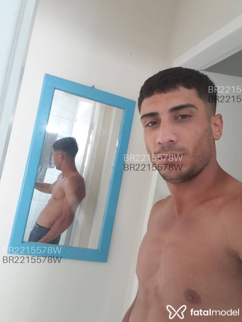 Acompanhante homem morena (o) de olhos castanhos em Balneário Camboriú - Bielzera