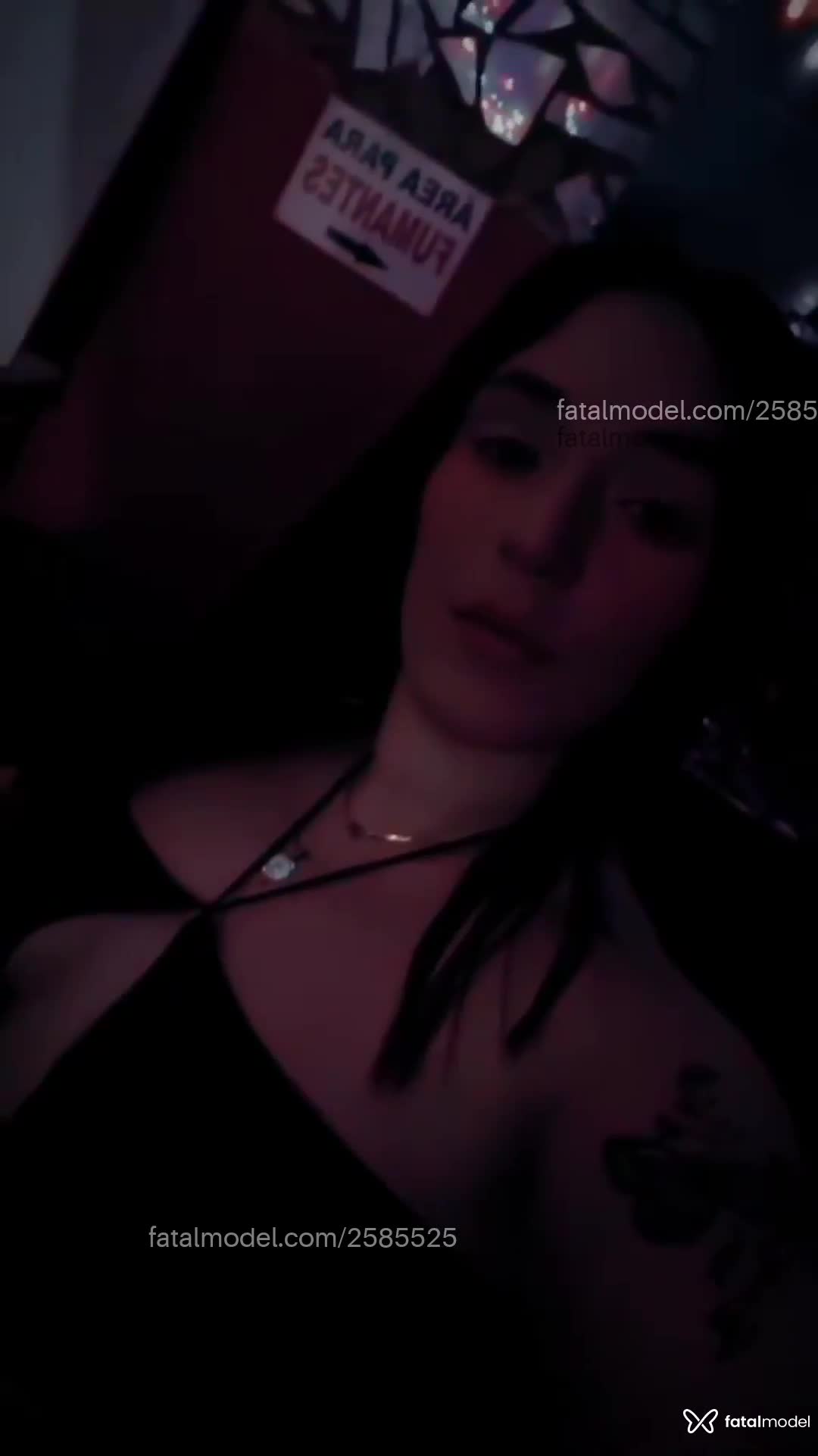 Acompanhante mulher morena (o) de olhos verdes em Virtual Acompanhante mulher morena (o) de olhos verdes em Virtual - Stefany Martins