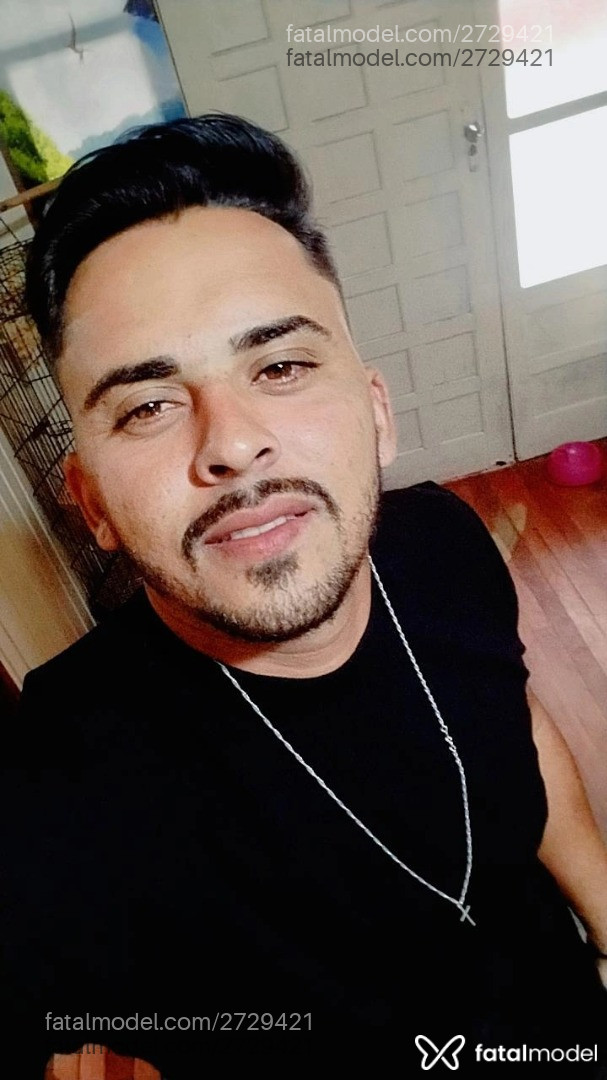 Acompanhante homem morena (o) de olhos castanhos em Virtual - Anderson