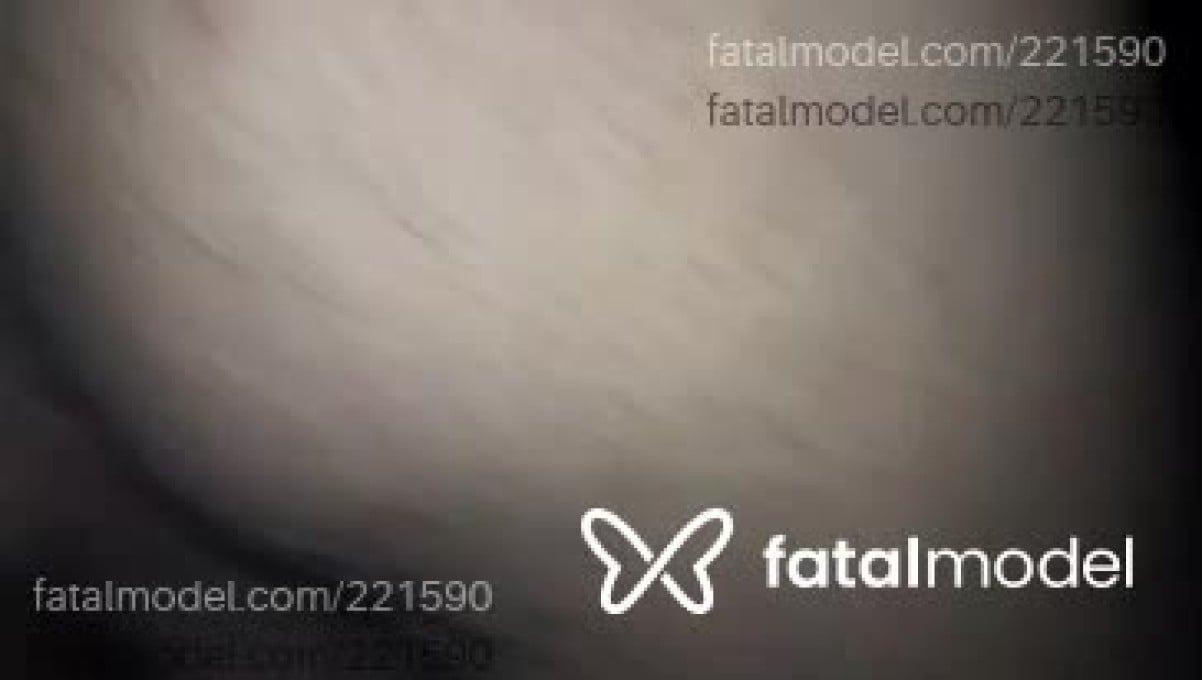 Acompanhante homem com cabelo castanho de olhos castanhos em Pelotas Acompanhante homem com cabelo castanho de olhos castanhos em Pelotas - TATO ATI O