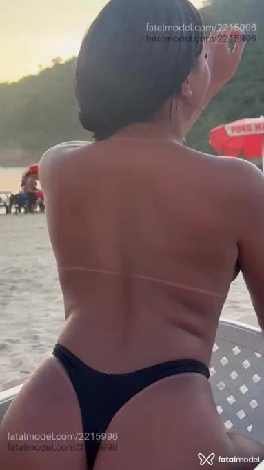 Acompanhante mulher morena (o) de olhos pretos em Rio de Janeiro - Malvadinhaa