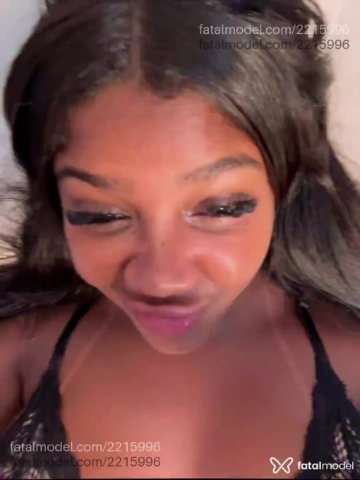 Acompanhante mulher morena (o) de olhos pretos em Rio de Janeiro - Malvadinhaa