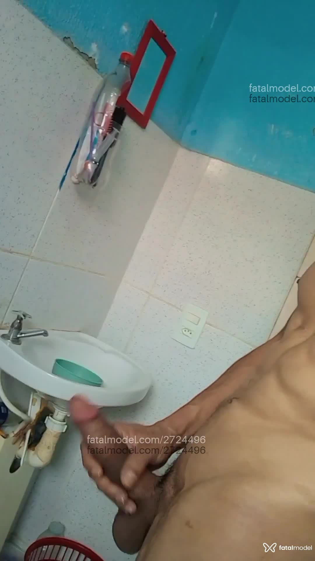 Acompanhante homem com cabelo castanho de olhos castanhos em Petrolina - Lucas