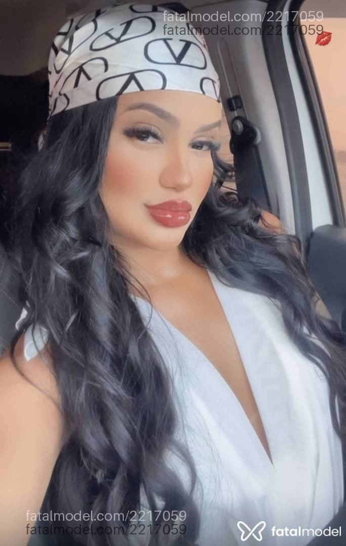 Acompanhante mulher morena (o) de olhos pretos em Uberlândia Acompanhante mulher morena (o) de olhos pretos em Uberlândia - Mia Castro