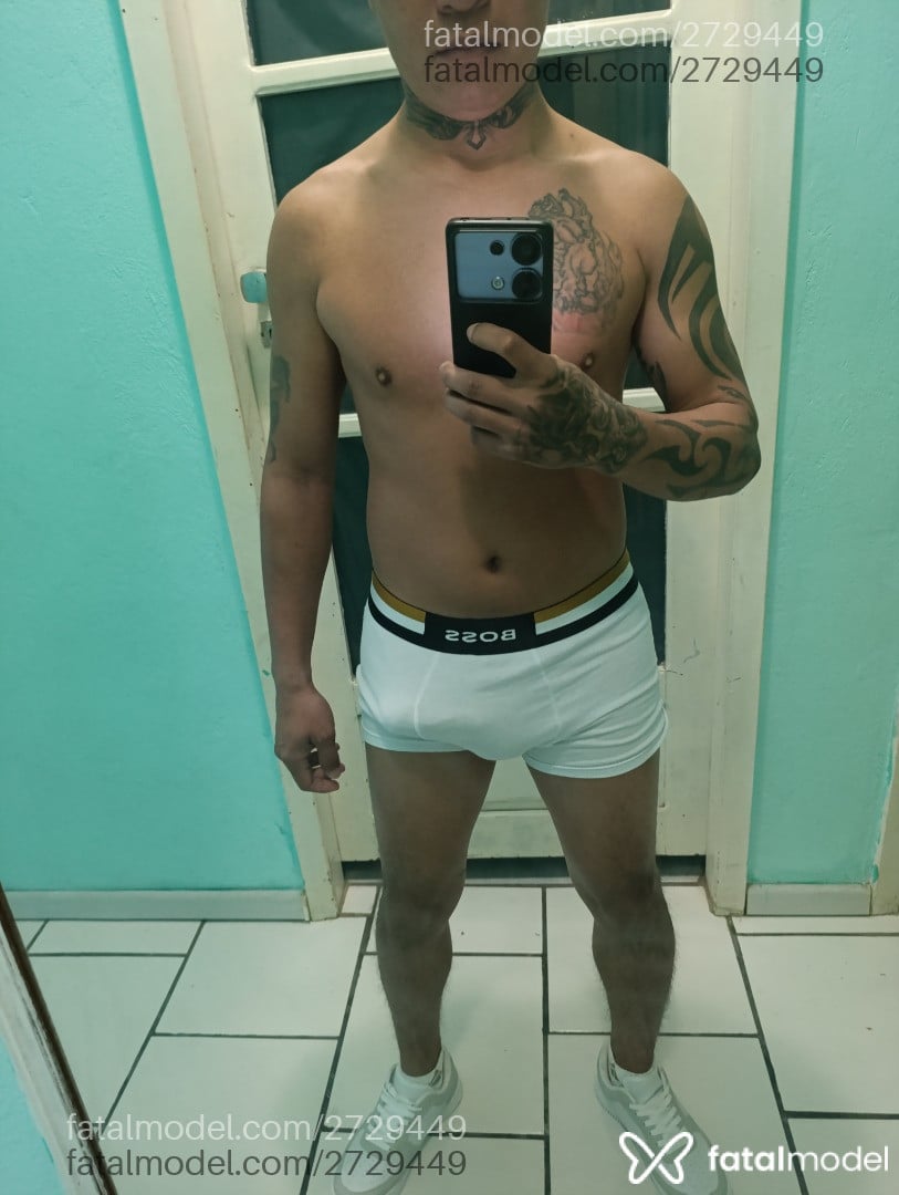 Acompanhante homem morena (o) de olhos pretos em Uruguaiana Acompanhante homem morena (o) de olhos pretos em Uruguaiana - Maykem