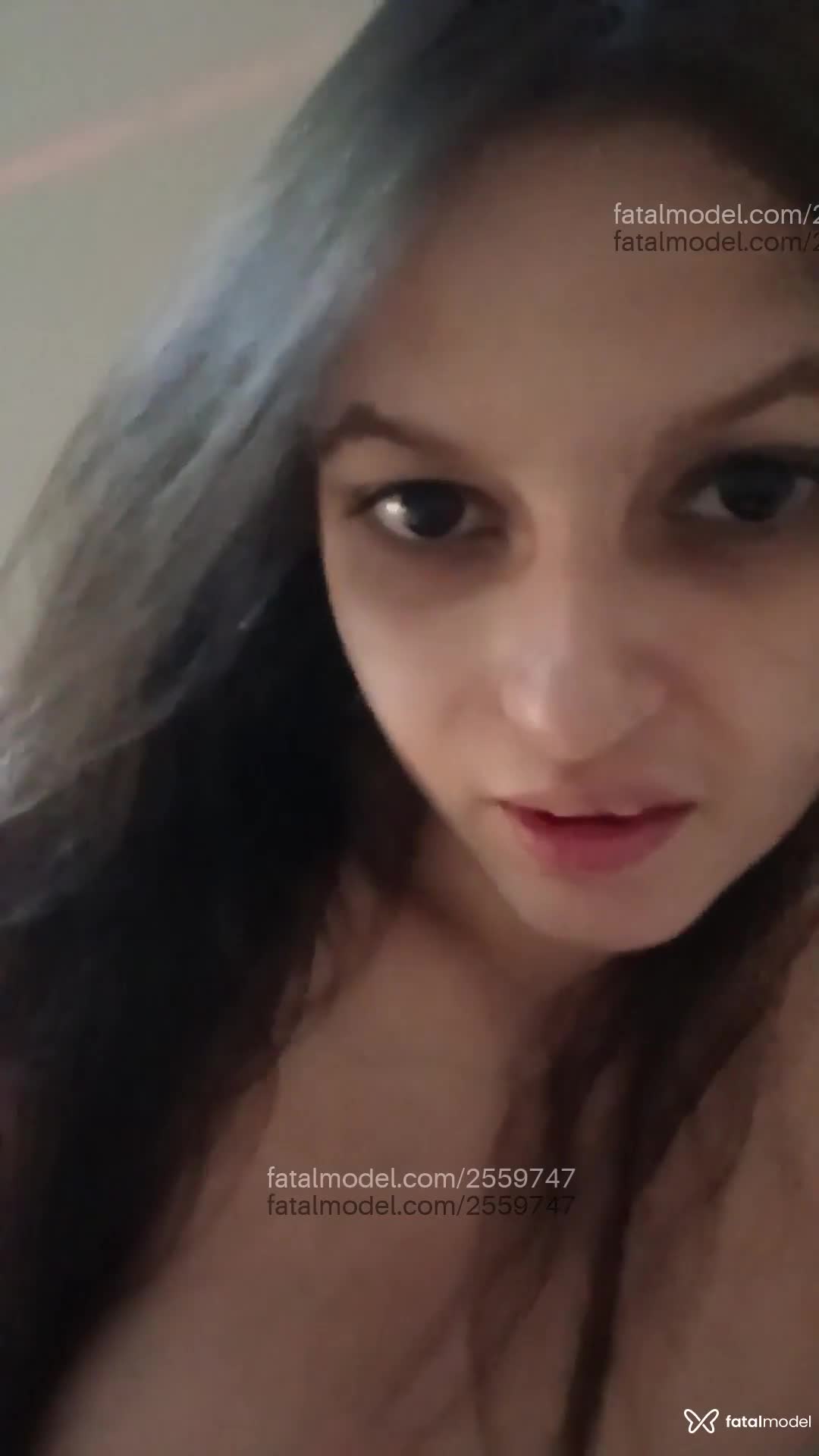 Acompanhante mulher com cabelo castanho de olhos pretos em Frutal Acompanhante mulher com cabelo castanho de olhos pretos em Frutal - Mayara