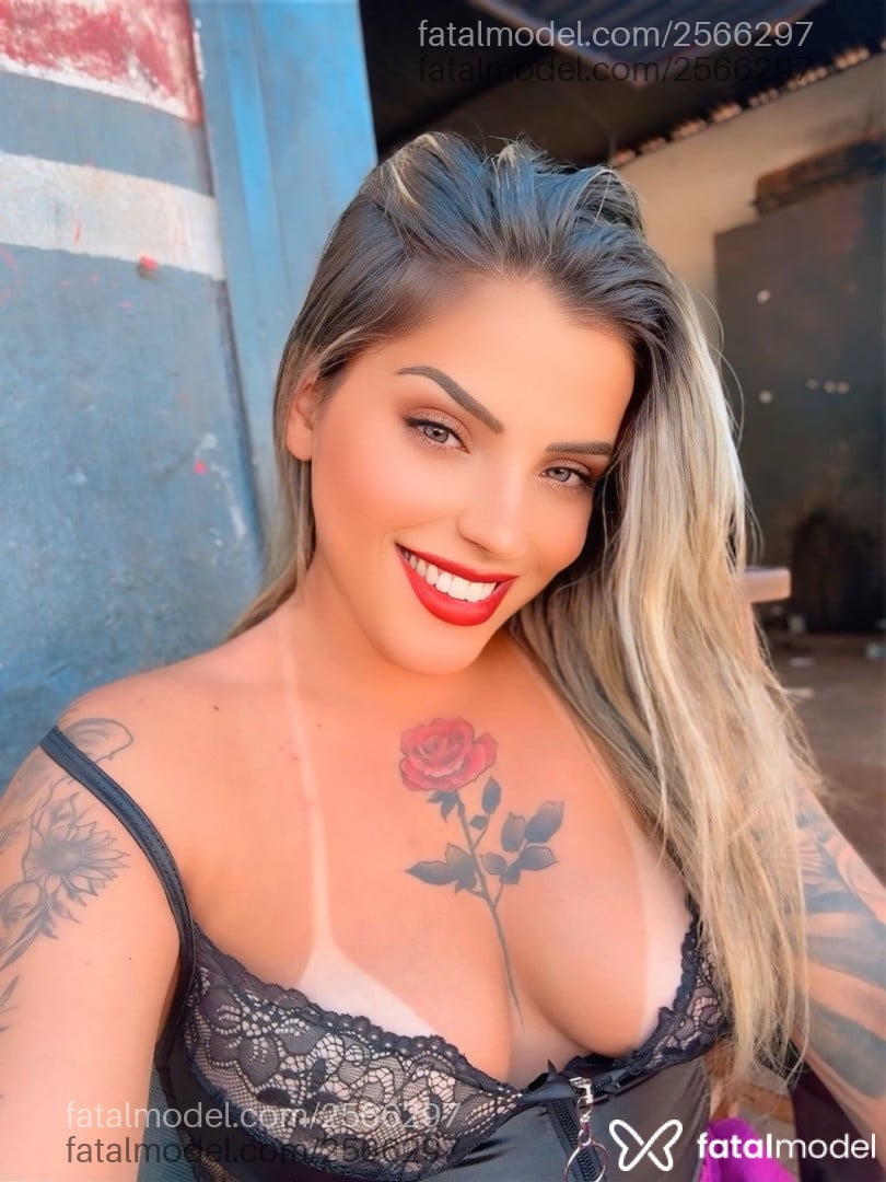 Acompanhante mulher loira (o) de olhos mel em Sertãozinho Acompanhante mulher loira (o) de olhos mel em Sertãozinho - Myry